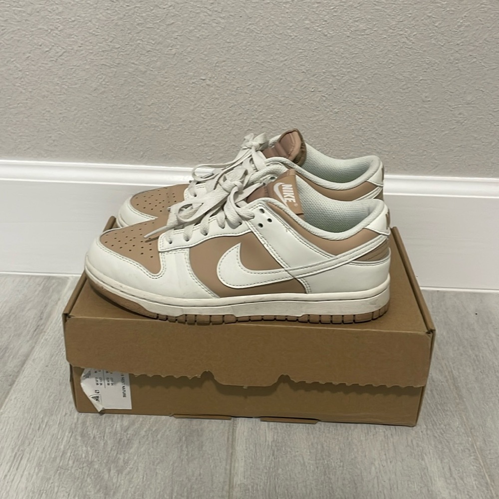 Women’s NIKE Dunk Low Next Nature SZ 7 Hemp/Sail